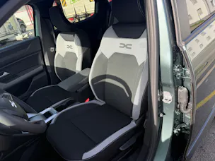 Dacia Duster HEV 155 Journey