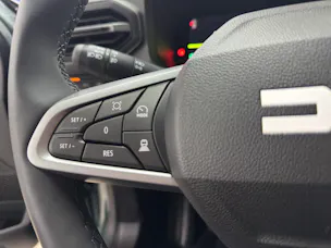 Dacia Duster HEV 155 Journey