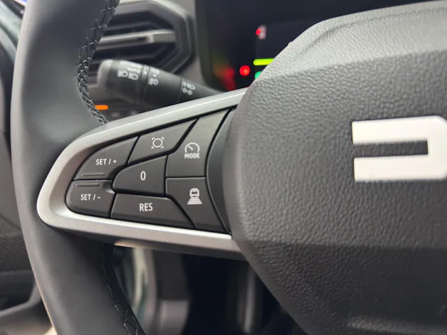Dacia Duster HEV 155 Journey