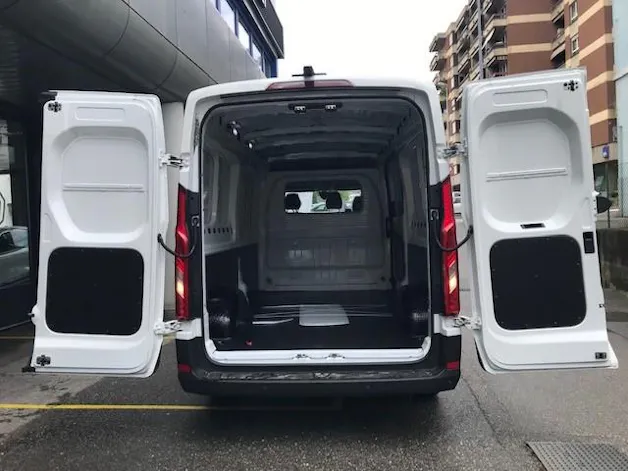 Maxus eDeliver 9 L3H2 72kWh
