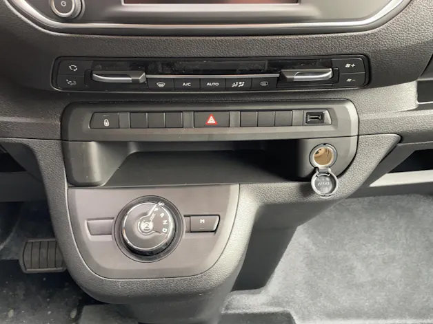 Fiat Scudo Kombi L2 2.0 Multijet 180 Swiss Plus 9
