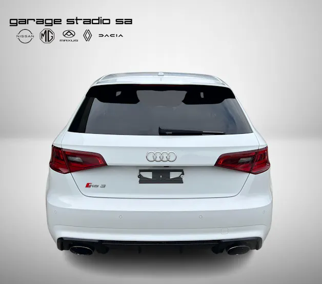 Audi RS3 2.5 TSI quattro S-tronic