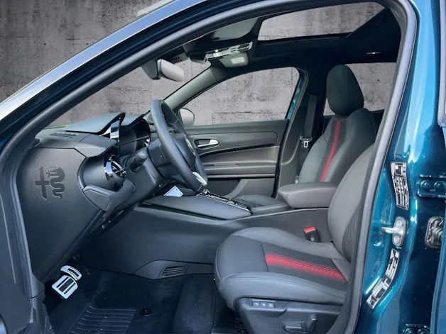 Alfa Romeo Junior 1.2 Ibrida Q4