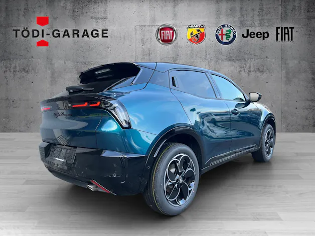 Alfa Romeo Junior 1.2 Ibrida Q4