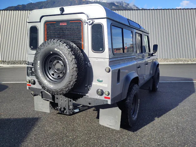 Land Rover Defender 110 2.2 TD4 Station Wagon
