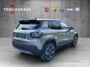Jeep Avenger Summit