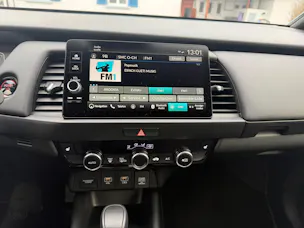 Honda Jazz 1.5i-MMD Crosstar Advance E-CVT