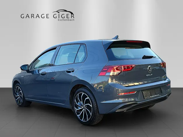 VW Golf 1.5 TSI ACT First Edition