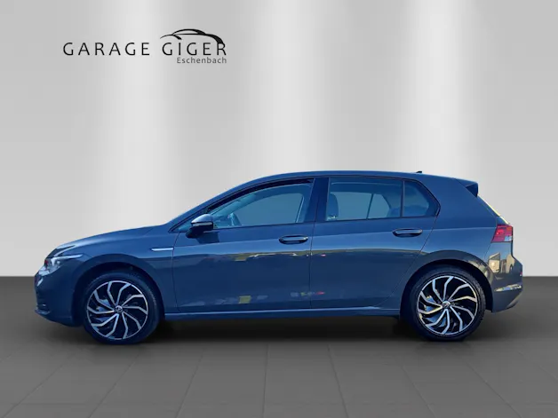 VW Golf 1.5 TSI ACT First Edition