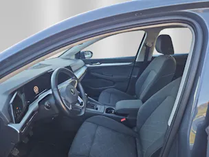 VW Golf 1.5 TSI ACT First Edition
