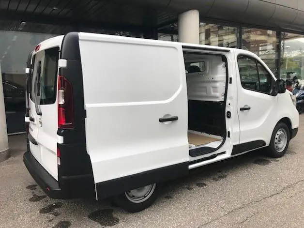Nissan Primastar dCi 130 3.0 L1H1 Acenta