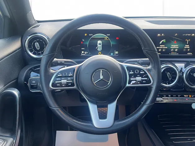Mercedes-Benz A 180 Progressive 7G-DCT