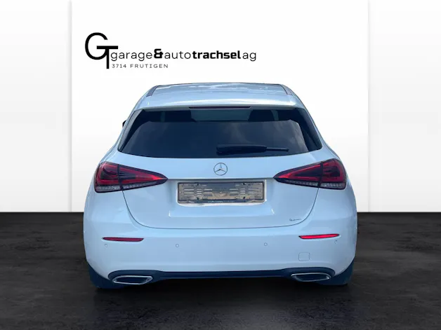 Mercedes-Benz A 180 Progressive 7G-DCT