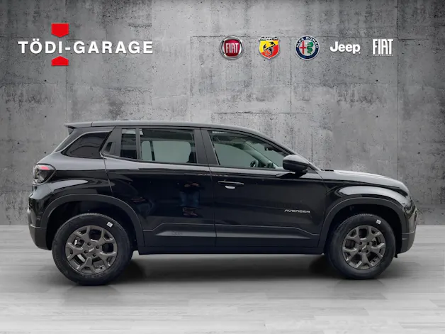 Jeep Avenger 1.2 MHEV Longitude Black Kite