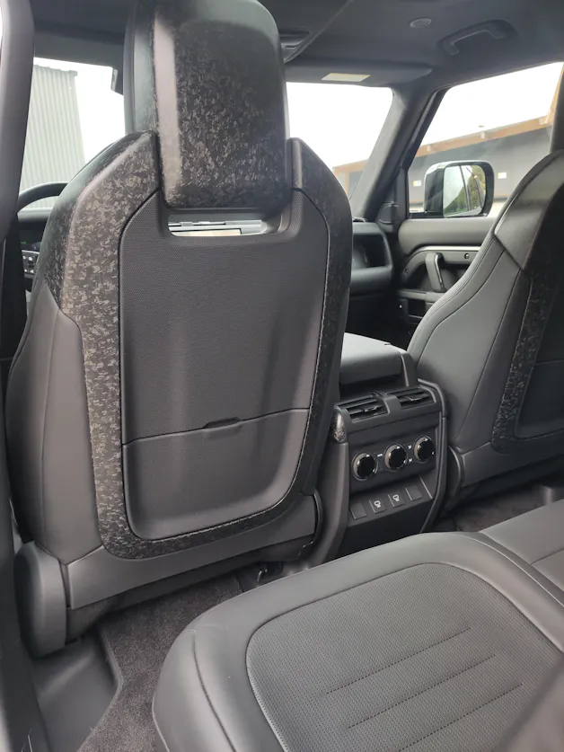 Land Rover Defender 110 635 V8 4.4 Octa Edition One AT8