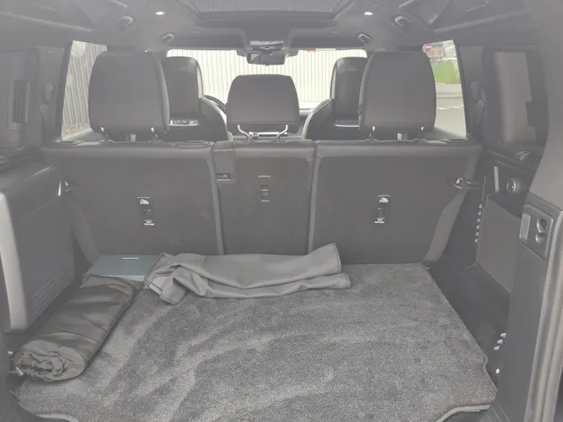Land Rover Defender 110 635 V8 4.4 Octa Edition One AT8