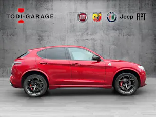 Alfa Romeo Stelvio 2.9 V6 Biturbo Q4 Quadrifoglio Sky