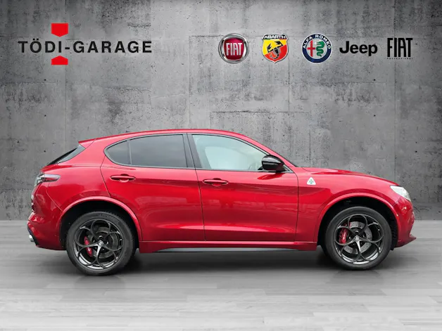 Alfa Romeo Stelvio 2.9 V6 Biturbo Q4 Quadrifoglio Sky