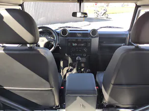 Land Rover Defender 90 2.2 TD4 Station Wagon