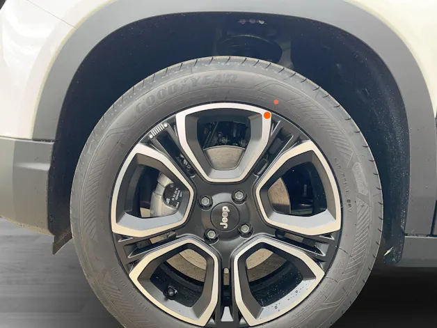 Jeep Avenger 1.2 MHEV Swiss Altitude