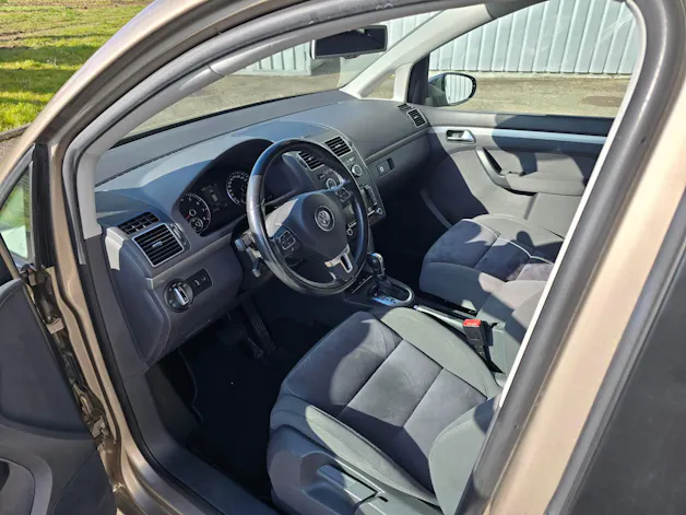 VW Touran 1.4 TSI Highline DSG