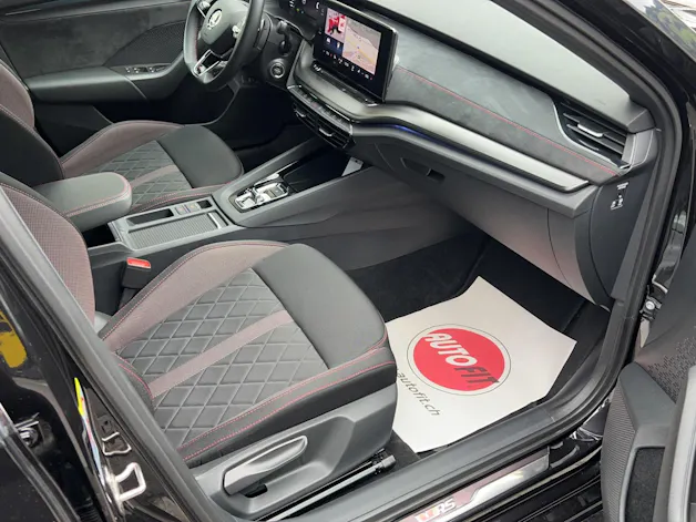 Škoda Octavia Combi 1.4 TSI PHEV DSG RS