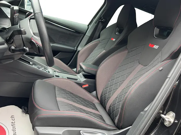 Škoda Octavia Combi 1.4 TSI PHEV DSG RS