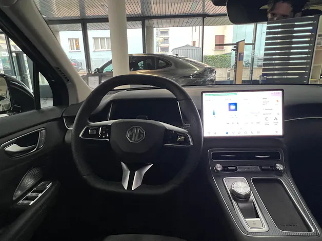 MG S6 EV 77kWh Luxury AWD