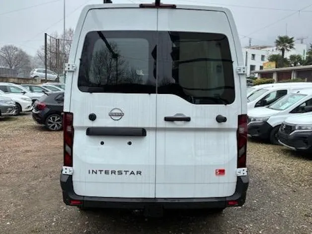 Nissan INTERSTAR