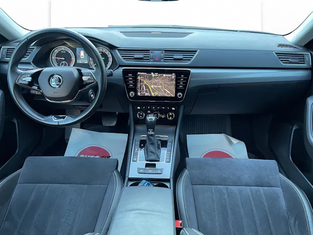 Škoda Superb Combi 2.0 TDi Style 4x4 DSG