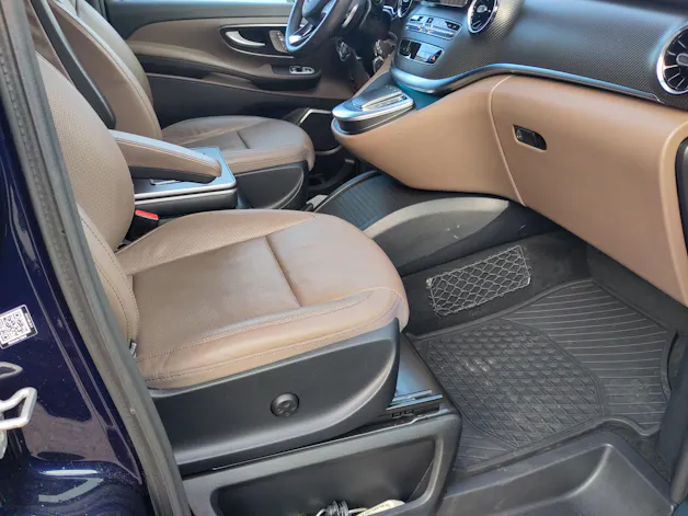 Mercedes-Benz V 300 d lang Avantgarde 4Matic 9G-Tronic