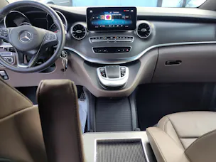 Mercedes-Benz V 300 d lang Avantgarde 4Matic 9G-Tronic