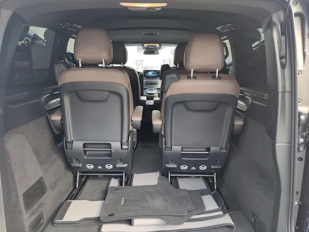 Mercedes-Benz V 300 d lang Avantgarde 4Matic 9G-Tronic
