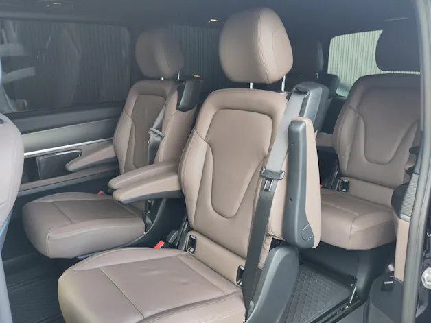 Mercedes-Benz V 300 d lang Avantgarde 4Matic 9G-Tronic