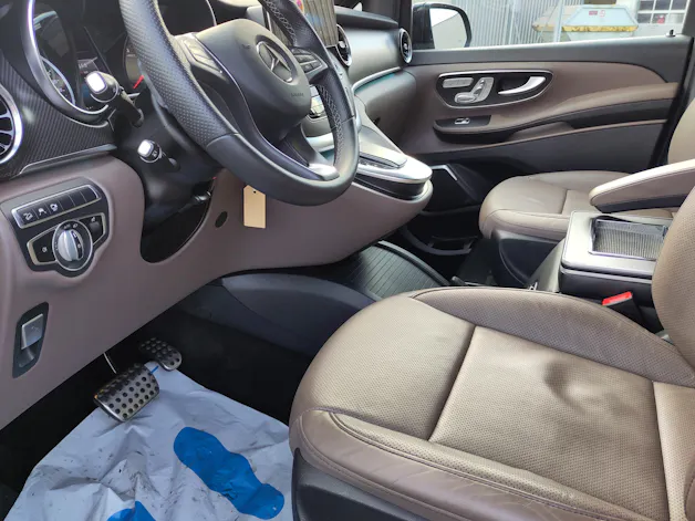Mercedes-Benz V 300 d lang Avantgarde 4Matic 9G-Tronic