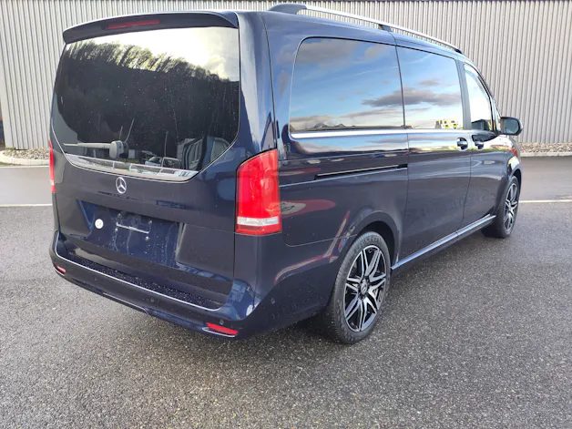 Mercedes-Benz V 300 d lang Avantgarde 4Matic 9G-Tronic