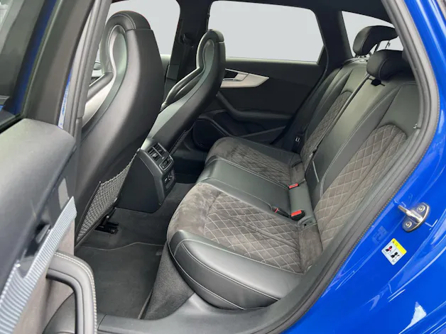 AUDI RS4 Avant 2.9 TFSI quattro tiptronic