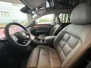 MG IM6 EV 100kWh Performance 20