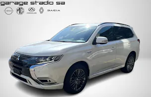 Mitsubishi Outlander 2.4 PHEV Diamond S-Edition 4WD Automatic