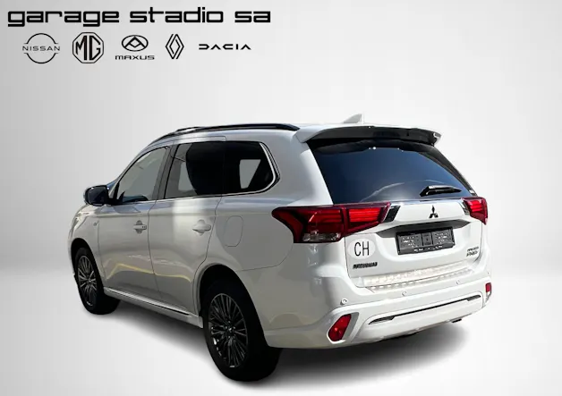 Mitsubishi Outlander 2.4 PHEV Diamond S-Edition 4WD Automatic