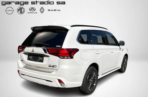 Mitsubishi Outlander 2.4 PHEV Diamond S-Edition 4WD Automatic