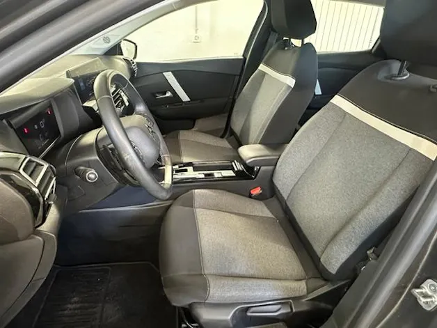 Citroën C4 1.2 PureTech Swiss Edition