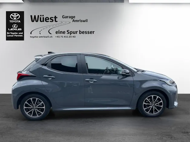 Toyota Yaris 1.5 VVT-i HSD GR Sport