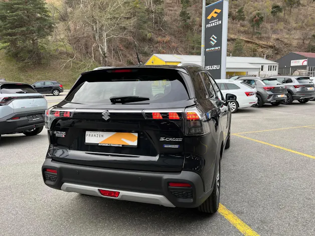 Suzuki S-Cross 1.4 T Compact Top Hybrid 4x4