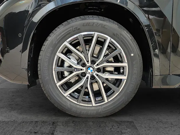 BMW iX 30 xDrive