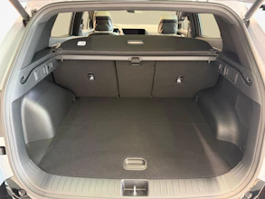 https://vehicle.imgix.net/4249416/a3b509d2-1499-496e-9ec9-77deb4f90a5c.jpg