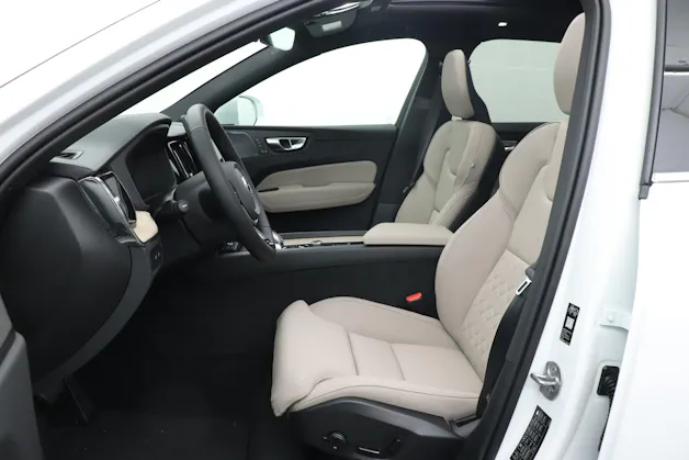 Volvo XC60 2.0 T6 TE Ultra Bright eAWD