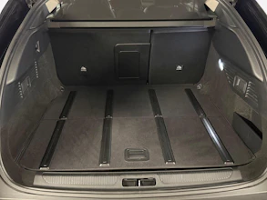 https://vehicle.imgix.net/4249463/c18db6d2-37a8-47bb-8064-380b661d701b.jpg