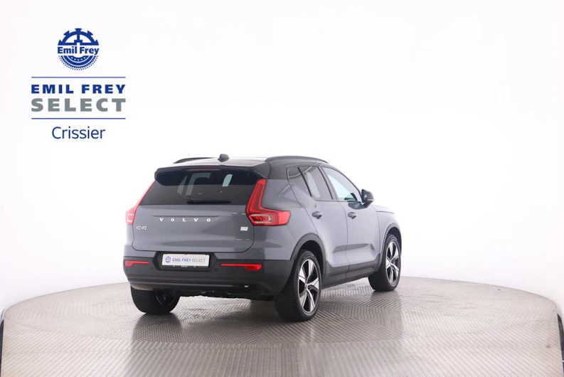 immagine del veicolo VOLVO XC40