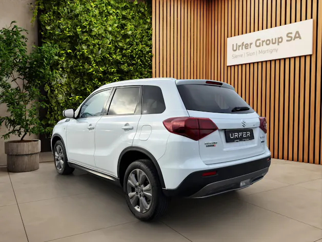 Suzuki Vitara 1.5 Hybrid Compact + 4x4 AGS